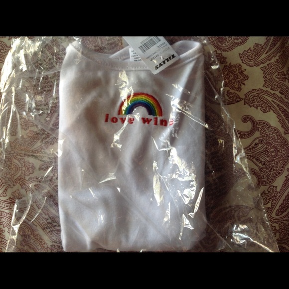 NWT Full Tilt Love Wins Crop Cami - Picture 5 of 5